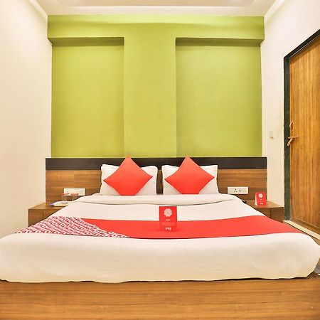 Oyo 4605 Hotel Aakarsh Dharamshala Bagian luar foto