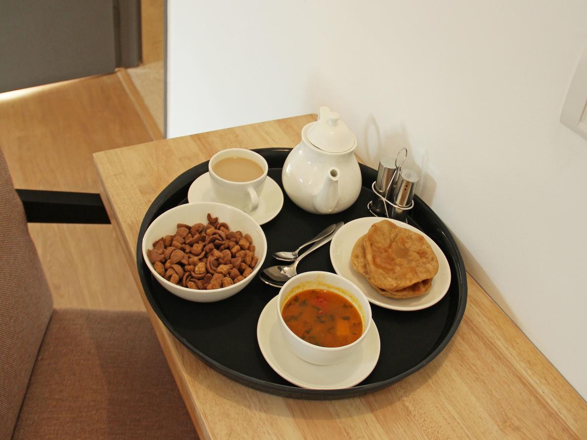 Oyo 4605 Hotel Aakarsh Dharamshala Bagian luar foto